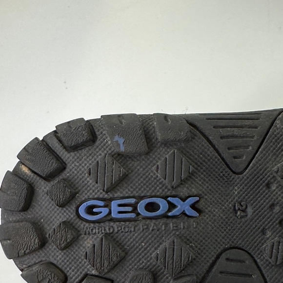 Geox Kids' Charcoal and Black Winter Boots Boots - Picture 2 of 11
